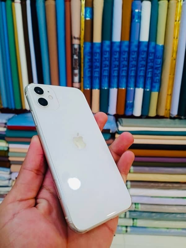 iPhone 11 (NON PTA) 2