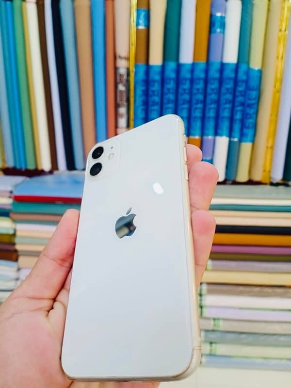 iPhone 11 (NON PTA) 3