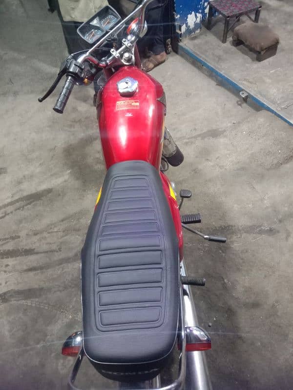 Honda 125  (03185244132) 2