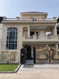 10 MARLA BRAND NEW MODERN DESIGN DOUBLE STORY HOUSE AVAILABLE FOR SALE, IN CITI HOUSING GUJRANWALA