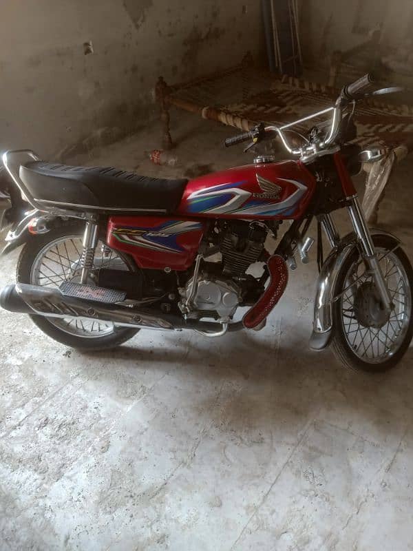 ma apna Honda 125 sel karna chahta hun 2