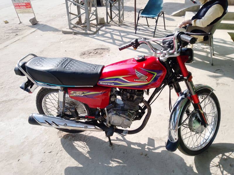 selling honda 125 1