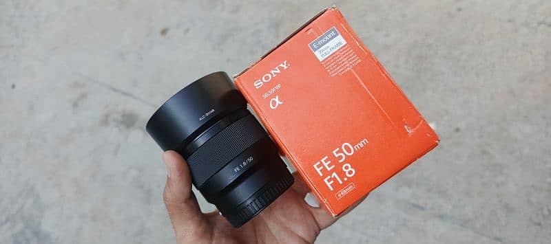 Sony FE 50mm 1.8 lens 9