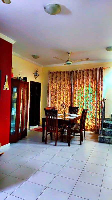 P10 A furnished villa for rent in Bahria town karachi. 3