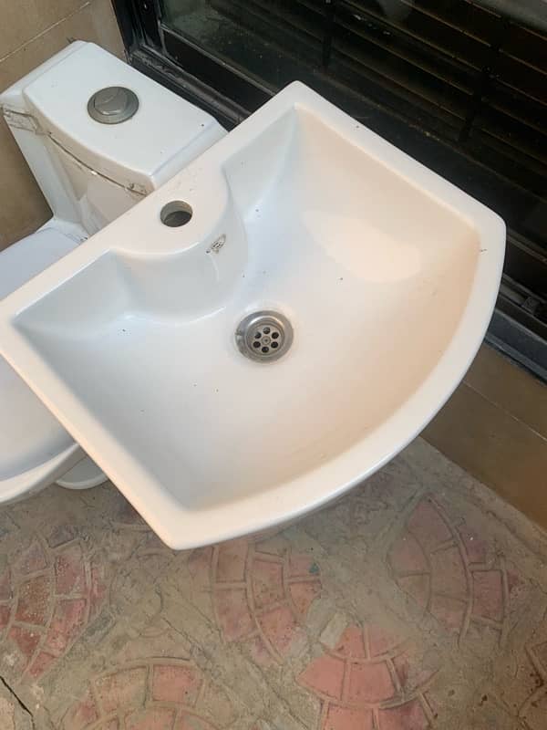 commode and wash basin for sale 2