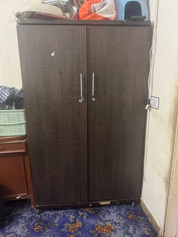 6x3 feet wooden cupboard wardrobe almari cabinet safe furniture 0