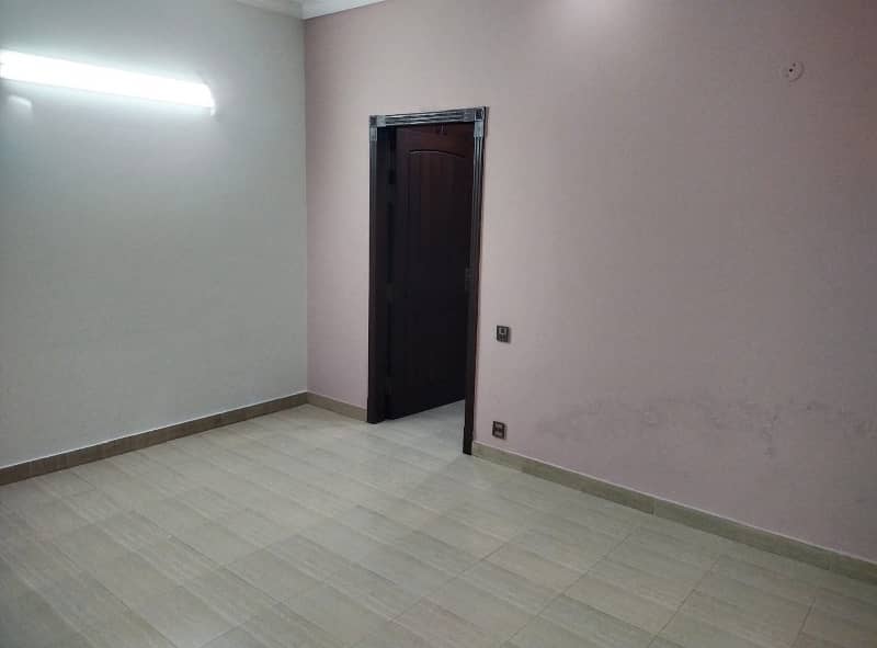 1 Kanal Upper Portion For Rent In DHA Phase 1,Block A, Lahore. 3