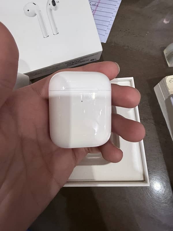 apple airpods 2 2