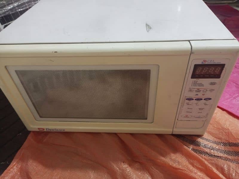 Microwave in excellent condition 5