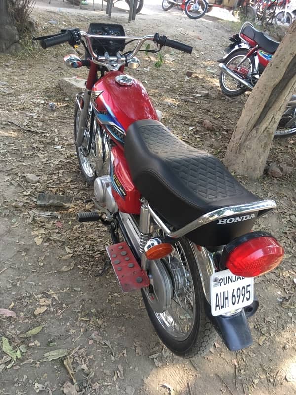 Honda 125 2024 model 4