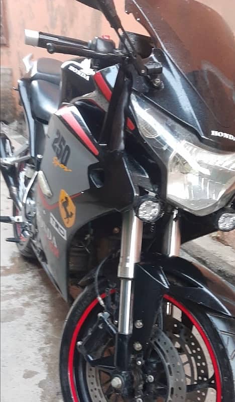 bike, heavy bike , sports bike  cbr250cc replica 4