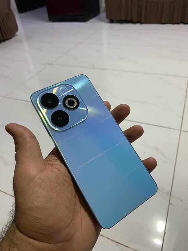 Infinix Smart 8 pro 1