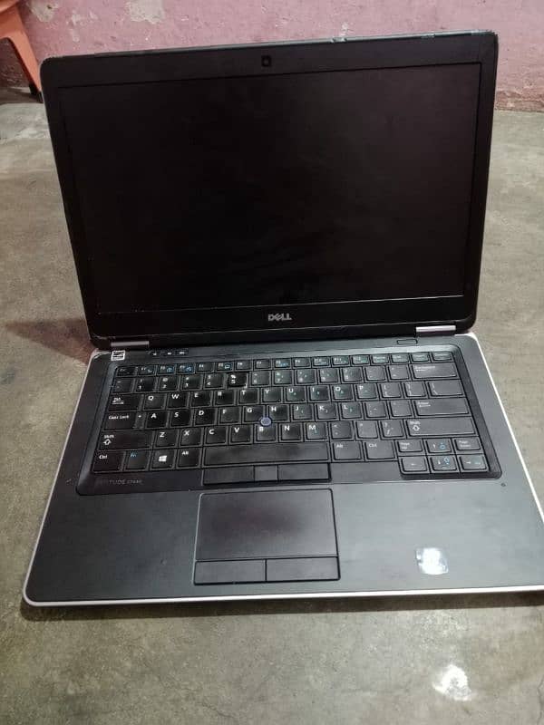 Dell Laptop Core i7 4th Generation 2