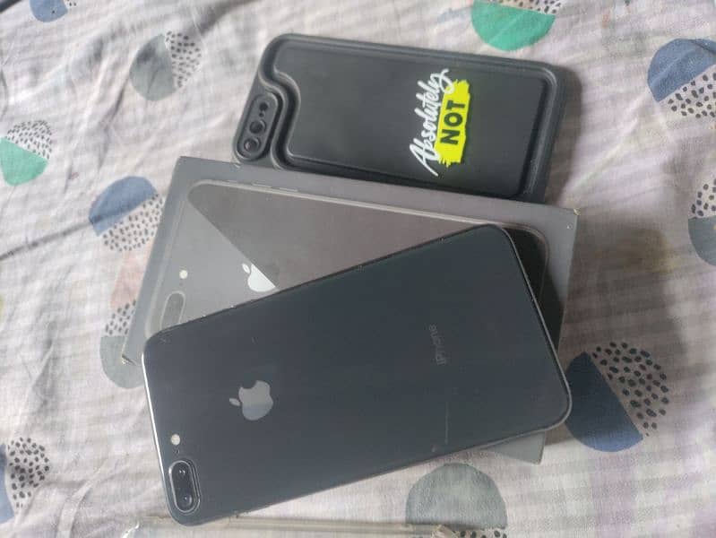 Iphone 8 plus 64 GB PTA official approved with box 0