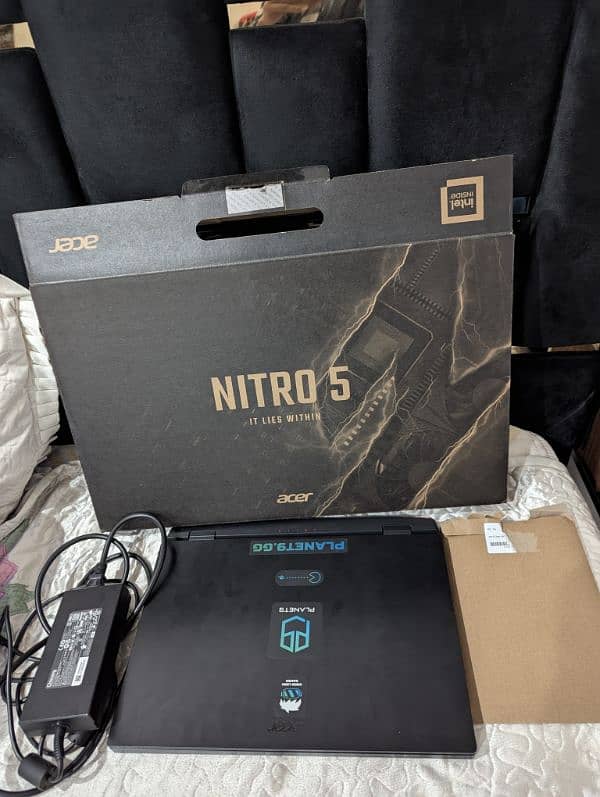 GAMING LAPTOP- ACER NITRO V RTX 3050Ti with box. 1