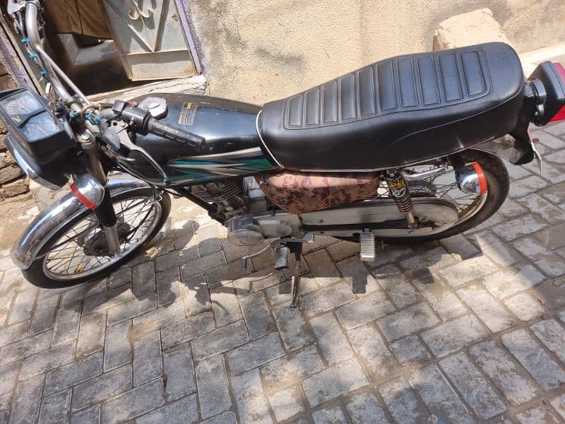 Honda 125 2003 model lahore num for sale 1