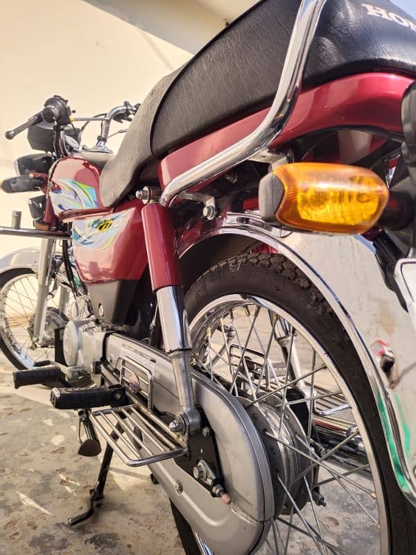 Honda CD 70 lush condition Punjab Number 9