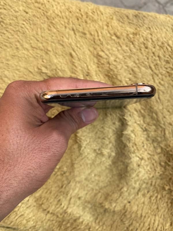 i phone XS Max 64 pta approved 10