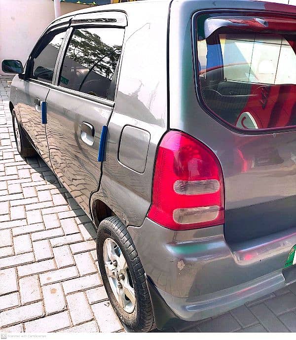 Suzuki Alto 2011 4