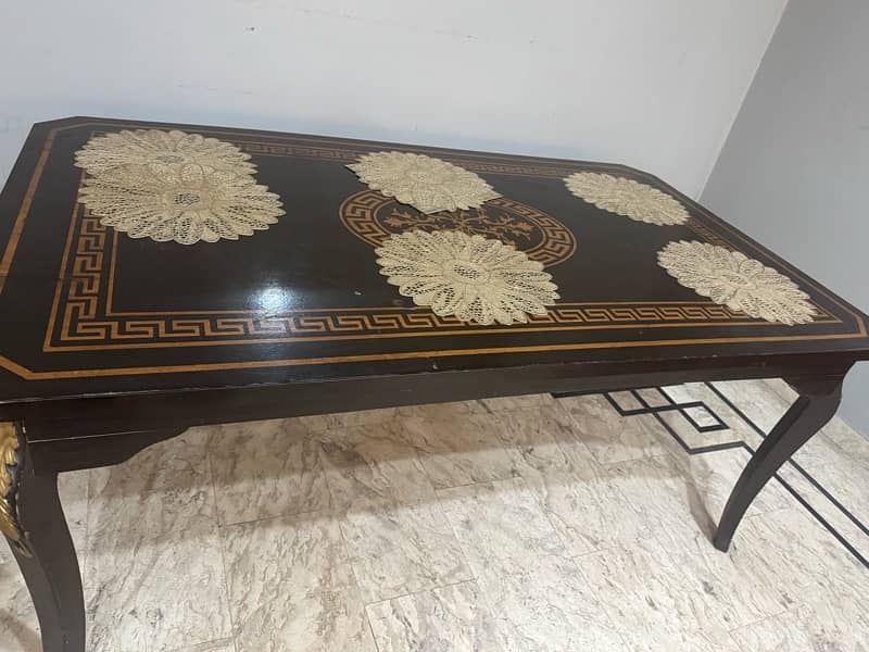 imported dining table with 2 master plus 4 other chairs 0