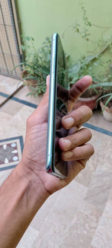 One Plus 8T - Fresh Condition - Gaming Mobile 7