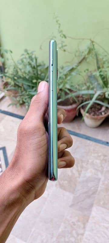 One Plus 8T - Fresh Condition - Gaming Mobile 8