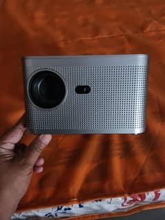 Projector HY 350