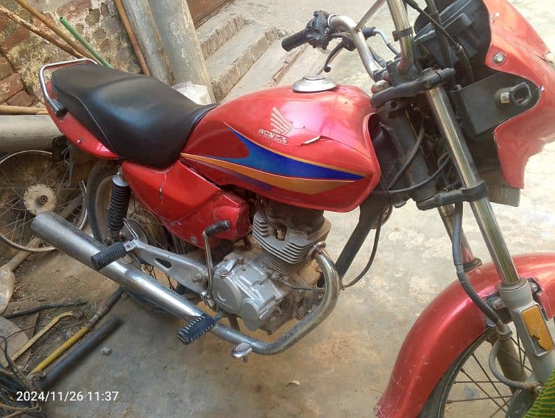 Honda deluxe 125 for sale 0