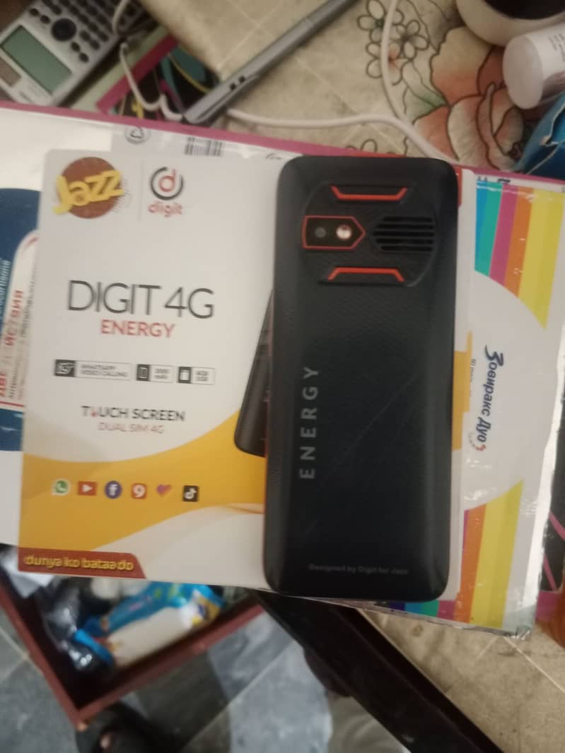 Digit 4 g 2