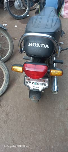 Honda CD 70 2023