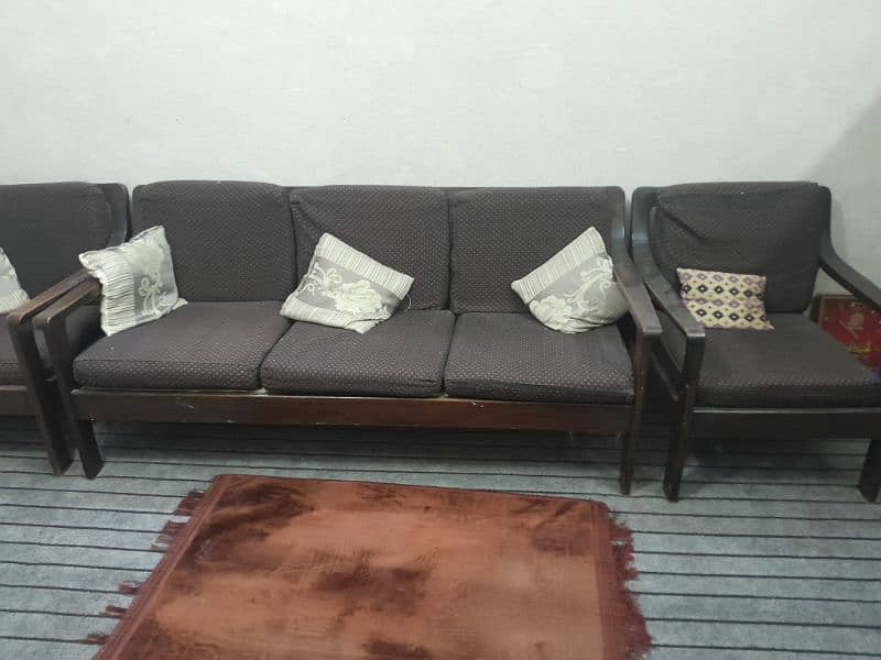 Sofa set 0