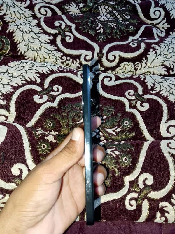 oppo reno 12 f,  8+4/256, 1 month use 4