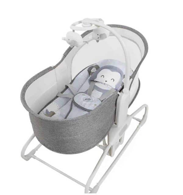 Mastela 4 in 1 bassinet 2