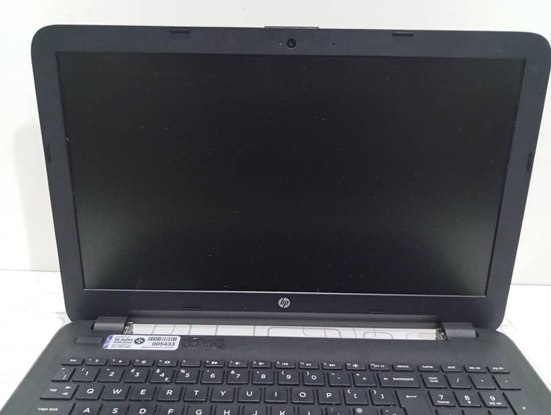 HP 250 G5 Core i5 6th Gen / 8GB Ram 128 GB SSD / HP LAPTOP / num pad 2