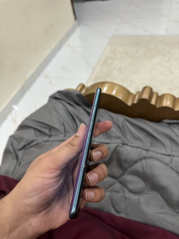 oppo f17 pro 5