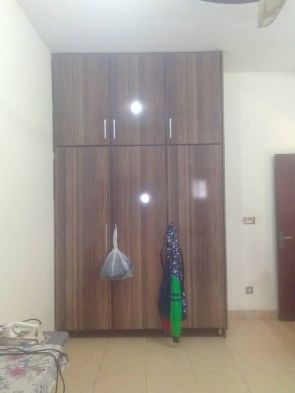 10 MARLA UPPER PORTION FOR RENT IN FAROOQ COLONY NEAR WALTON ROAD 9