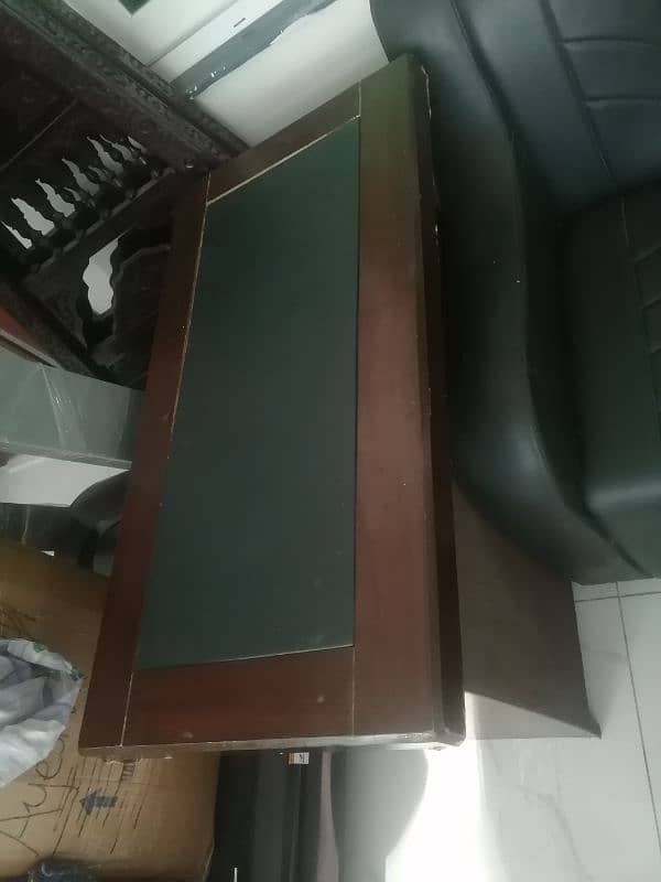 Complete Office Set For Sale, (selling due to lack of space) 5