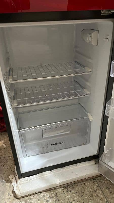 HAIER REFRIGERATOR 5