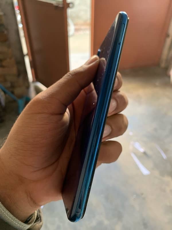 huawei y8p 6/128 mobile in good condition 2