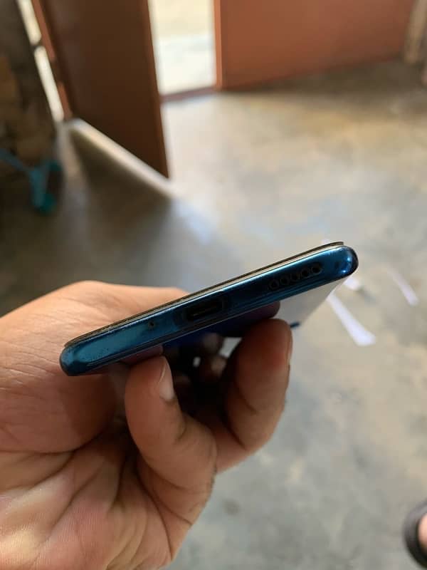 huawei y8p 6/128 mobile in good condition 5