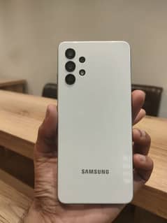 Samsung Galaxy A32 6/128. . full box