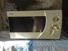 microwave oven in Good condition for sale