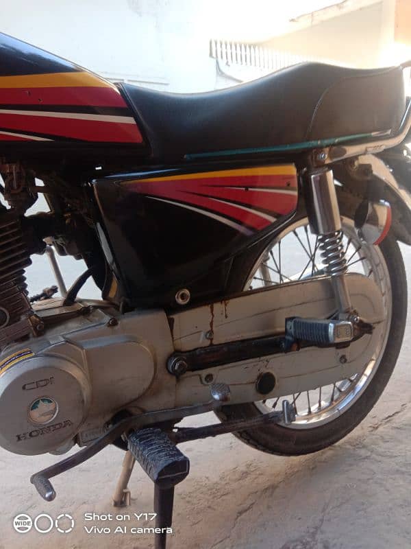 Honda CG 125 Black genuine 4