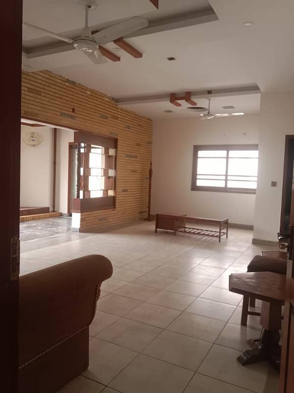 DHA Phase 6 666 Yards Bungalow Portion 4 Bed  Drawing Dining Fully Renovated 1st Floor 8