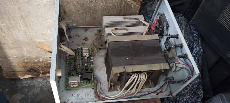 2000 watt Ups coppar main 1