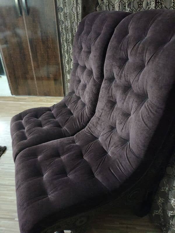 bedroom chairs in good condition 1