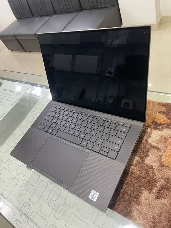 Dell Precision 5550 (4K Touch) Corei7-10850H with Nvidia 4gb graphic 4