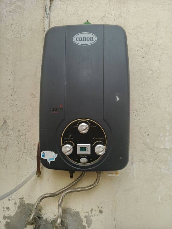 Canon Gas Gyeser 10 ltr 3