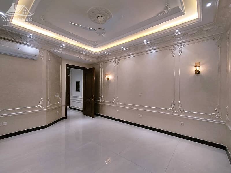 1 Kanal Brand New Luxury White Royal Design House Available For Sale In DHA Top Location 27