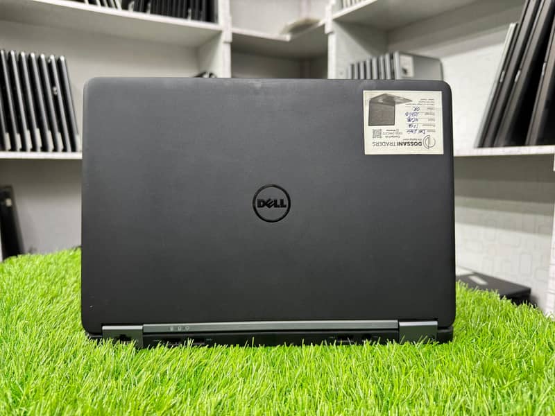 DELL LATITUDE CORE I7 5TH GENERATION (DELL 7250) 0